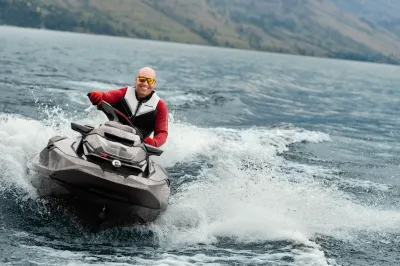 Domingo Alonso Powersports lleva la adrenalina a FIMAR con sus motos de agua y vehículos todoterreno