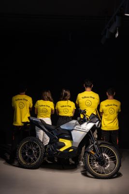 Domingo Alonso Powersports se viste de amarillo por el Yellow Day