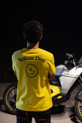 Domingo Alonso Powersports se viste de amarillo por el Yellow Day